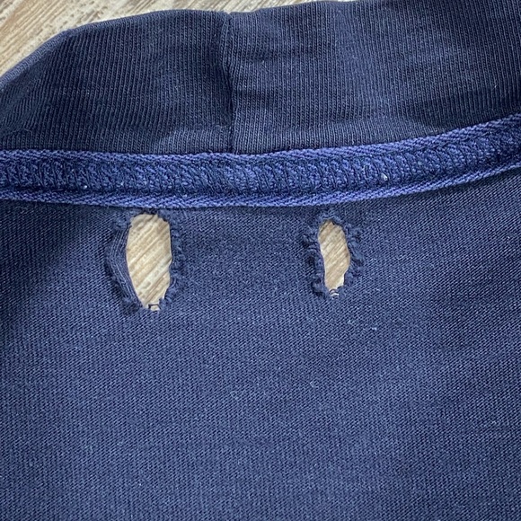 ❌SOLD❌ Vintage Guess Jeans USA Shirts - Picture 4 of 4